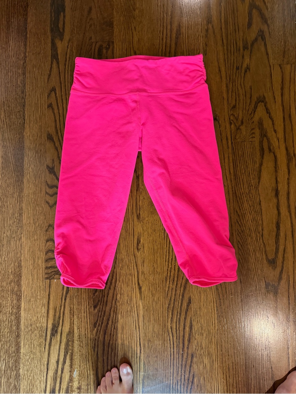 lululemon athletica Neon Pink Cropped Leggings